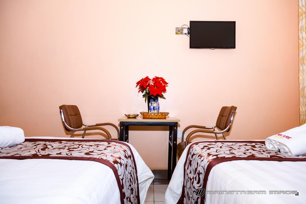 Enkare Hotel Ναϊρόμπι Εξωτερικό φωτογραφία